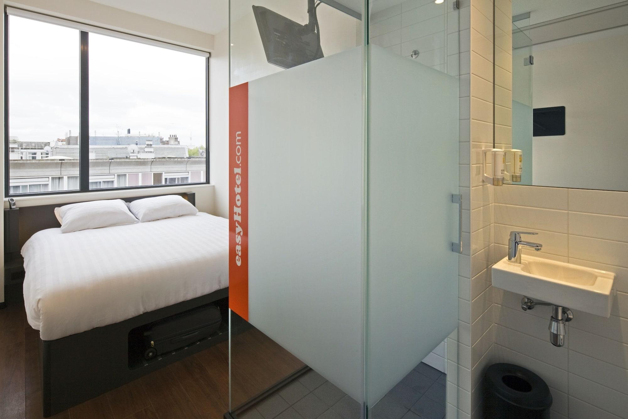 Easyhotel Amsterdam City Centre South Exterior photo