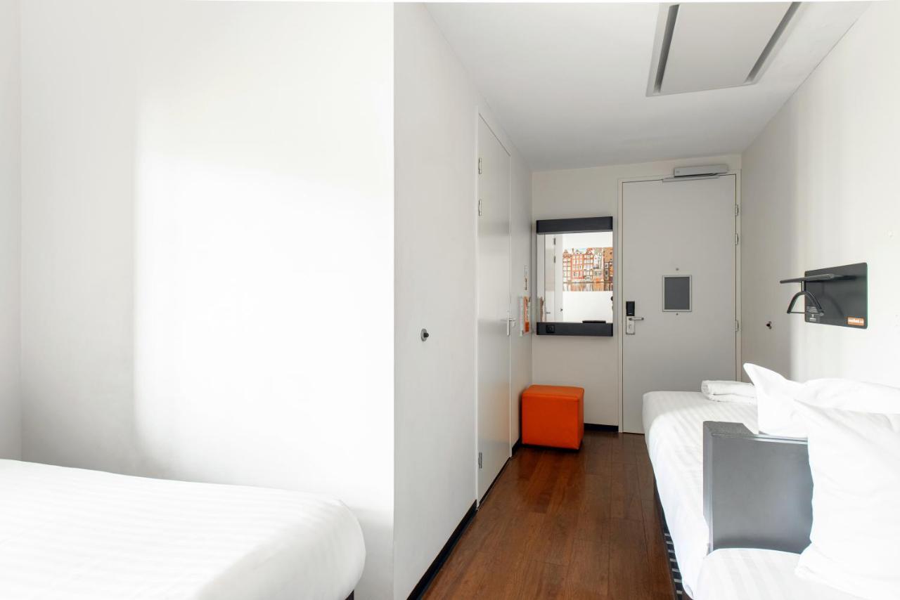Easyhotel Amsterdam City Centre South Exterior photo
